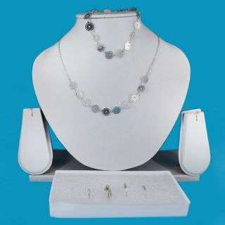 Necklace, Bracelet and Ringset
