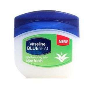 Vaseline Aloe Fresh Petroleum Jelly 240g